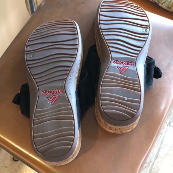 Vionic Womens Sandals - Picture 4 of 4